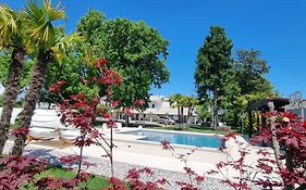 Casakadd002Luxuryheated Pool Garden Patio Barbeque
